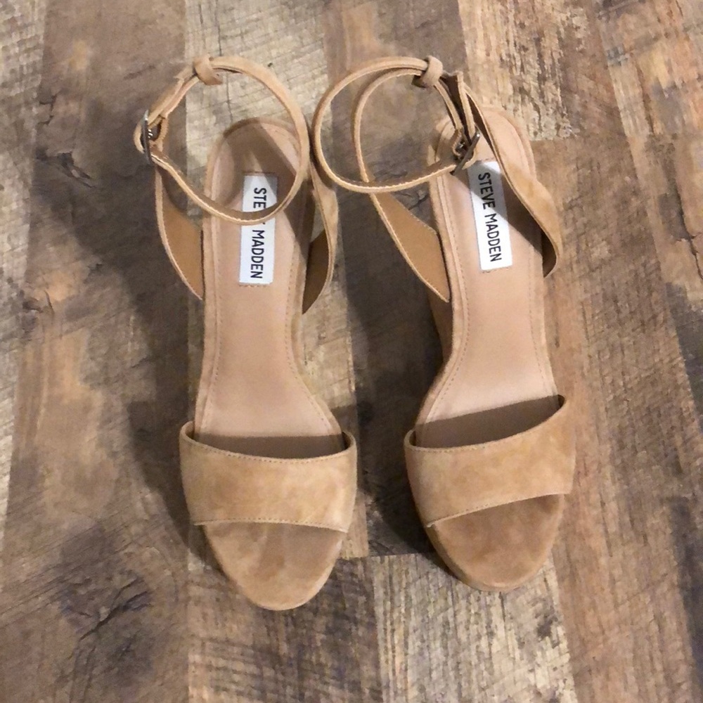 Steve Madden Wedges
